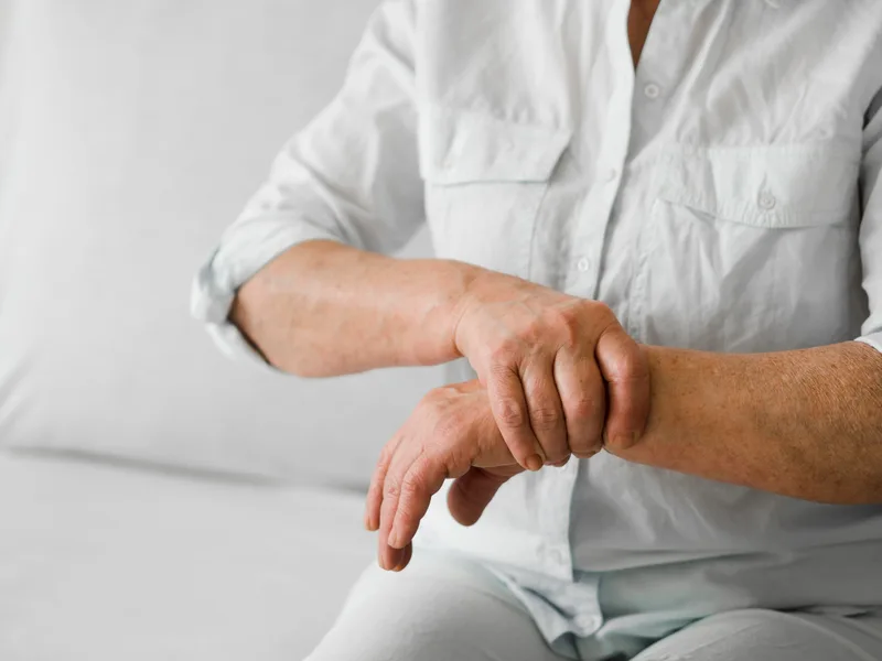 Chiropractic care for carpal tunnel syndrome at Camel City Chiropractic in Hudsonville