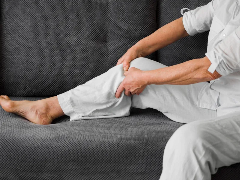 Chiropractic care for leg pain at Camel City Chiropractic in Hudsonville