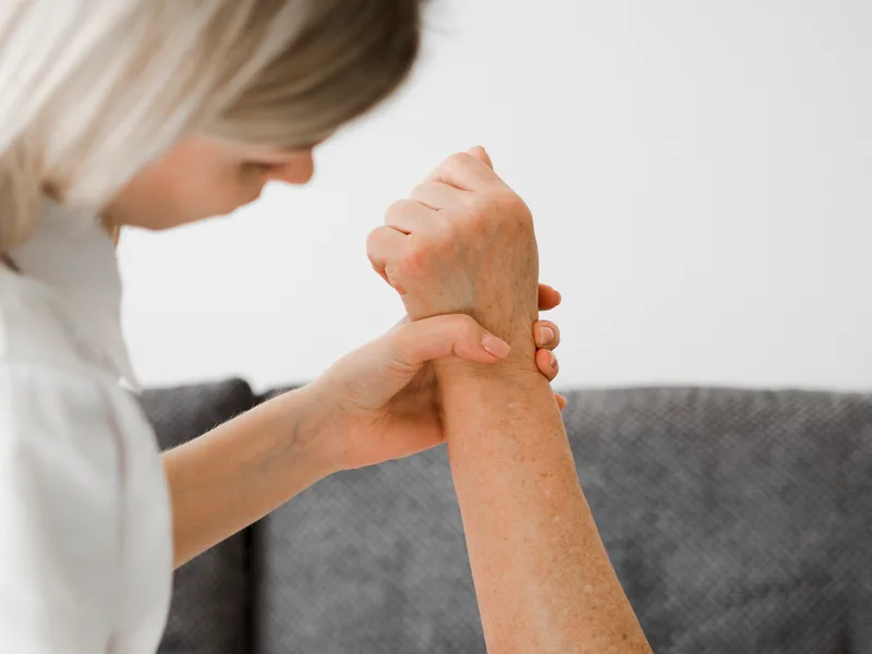 Chiropractic care for neuropathy at Camel City Chiropractic in Hudsonville