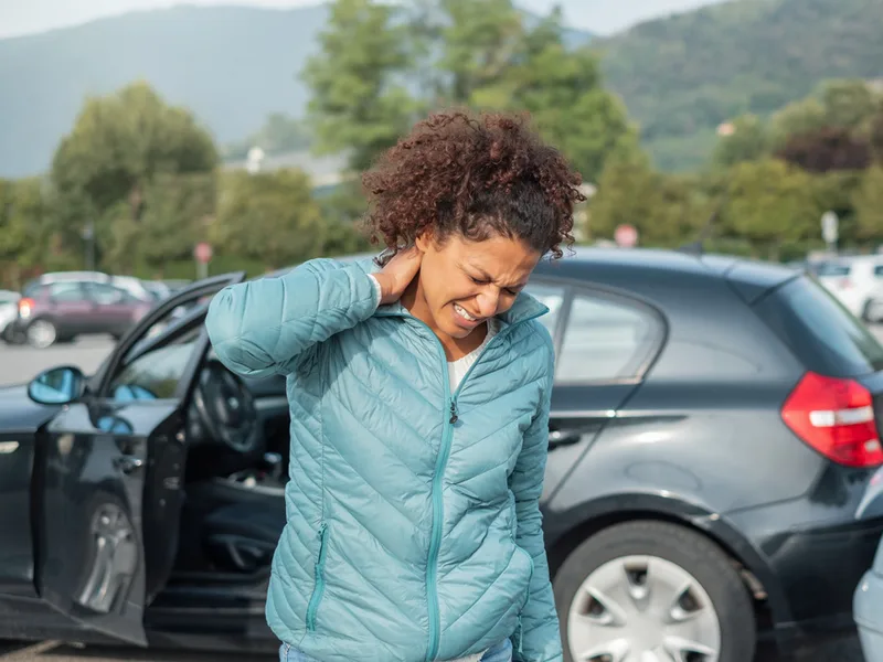 Camel City Chiropractic treating whiplash in Hudsonville
